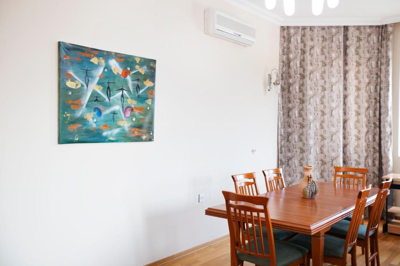 באקו Leyla Apartments 1 מראה חיצוני תמונה